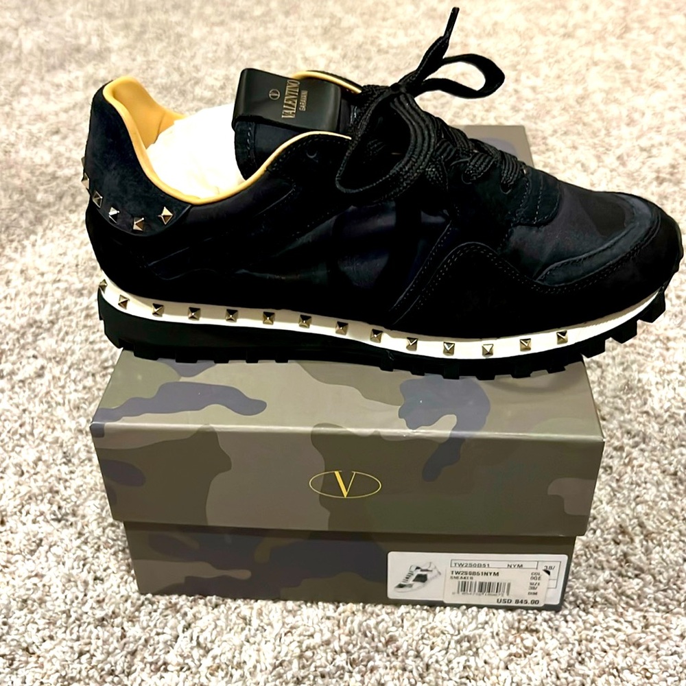Valentino Garavani sneakers